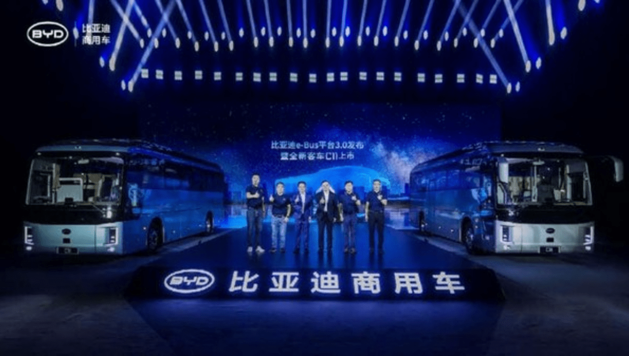 BYD Platform Bus Listrik 3.0: Jarak 700 Km & Ban Kempis 100 Km/jam 2025