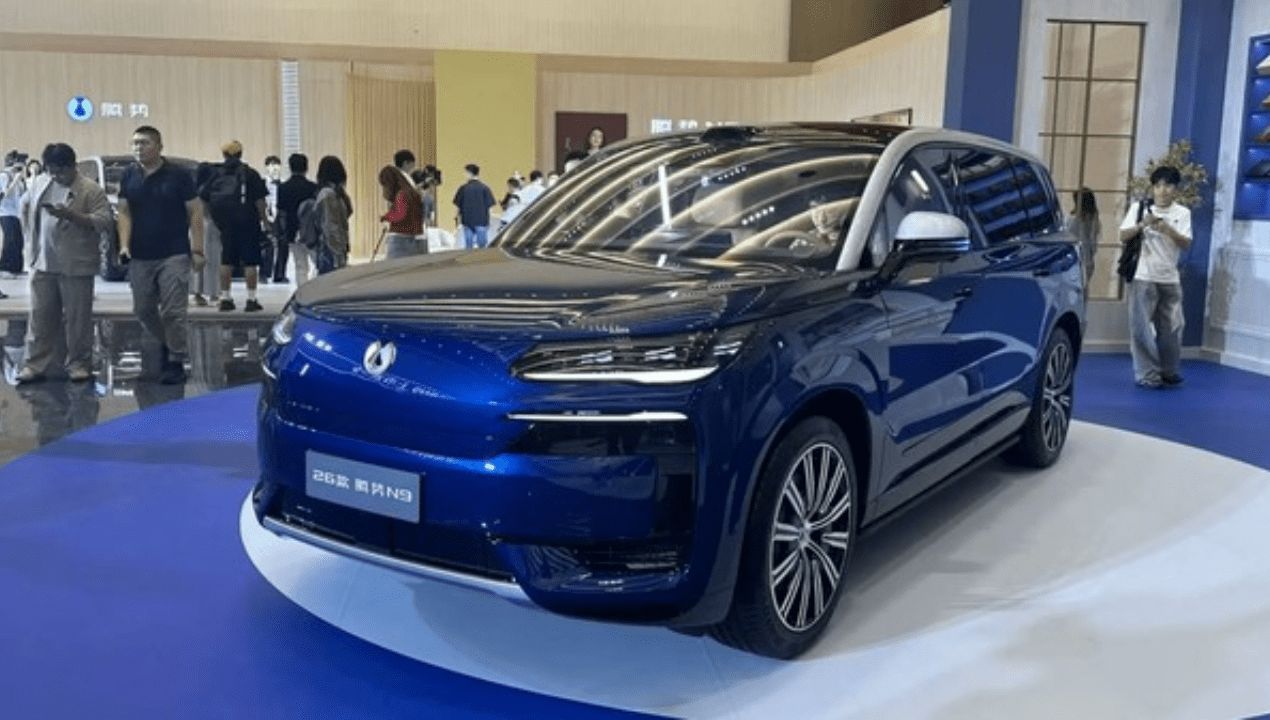 Denza N9 Terbaru Meluncur: SUV PHEV Rp 900 Jutaan 2025