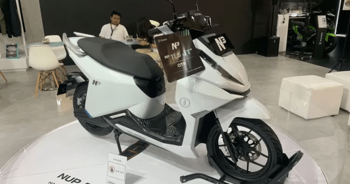 Kehadiran Motor Listrik Mulai Ancam Motor Bensin di Indonesia?